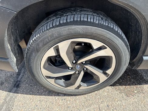 Used 2024 Subaru Forester Touring image 8