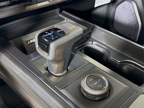 New 2025 GMC Hummer EV 2X w/ LPO, Sport Package image 11