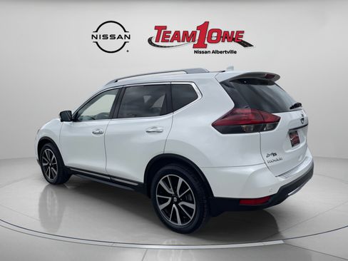 Used 2020 Nissan Rogue SL w/ Premium Package FWD image 7