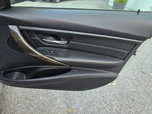 Used 2012 BMW 335i Sedan RWD image 18