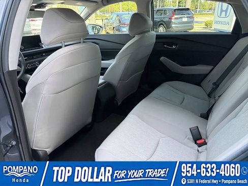 Used 2024 Honda Accord EX image 27