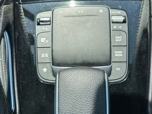 Used 2021 Mercedes-Benz GLE 450 4MATIC image 37