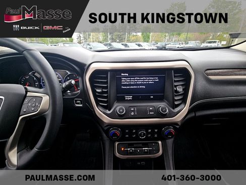 Used 2023 GMC Acadia Denali w/ Denali Ultimate Package AWD/4WD image 16