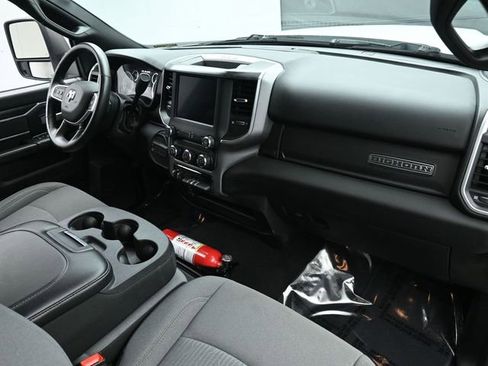 Used 2024 RAM 3500 Big Horn image 20