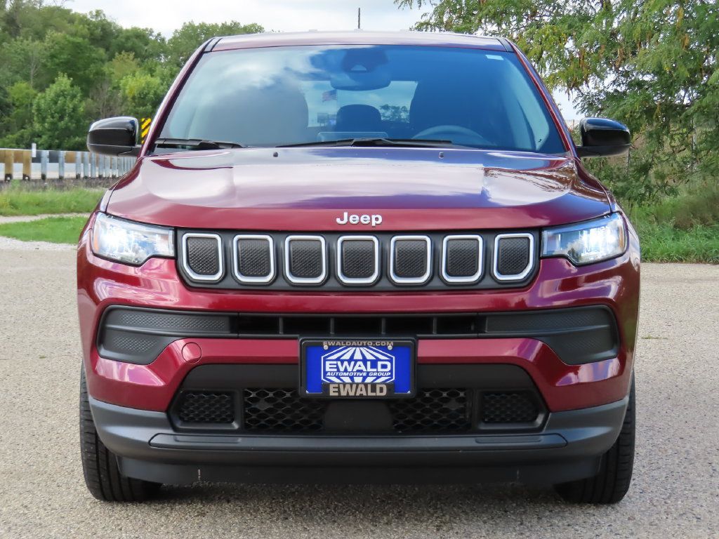 Certified 2022 Jeep Compass Sport AWD/4WD image 13