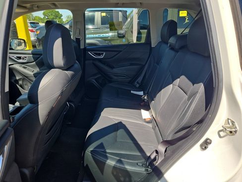 Used 2021 Subaru Forester Limited w/ Popular Package #3 image 13