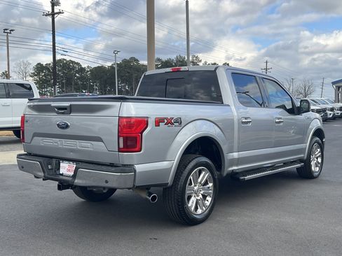 Used 2020 Ford F150 Lariat image 3