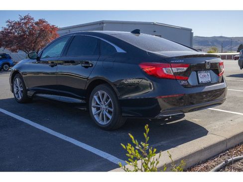 Used 2021 Honda Accord LX image 4