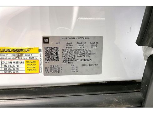Used 2017 Chevrolet Traverse LT w/ Style and Technology Package FWD image 33