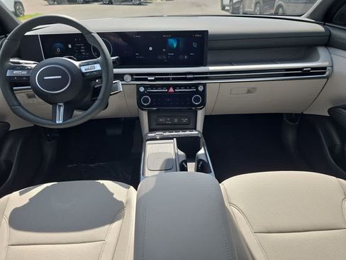 New 2026 Hyundai Tucson Limited FWD image 19