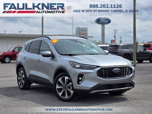 Certified 2023 Ford Escape Platinum w/ Premium Technology Package AWD/4WD image 1