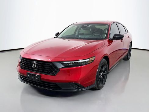 New 2025 Honda Accord SE image 3