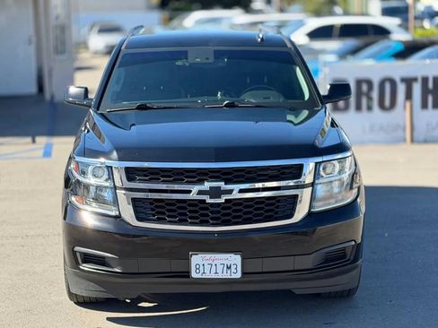 Used 2019 Chevrolet Suburban LT w/ Max Trailering Package image 3