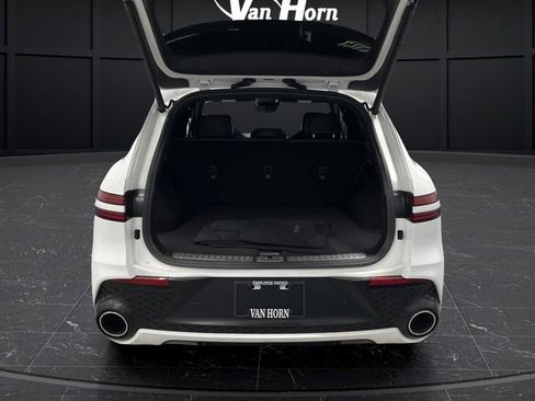 Used 2024 Genesis GV70 2.5T Sport Prestige w/ Sport Prestige Package image 16