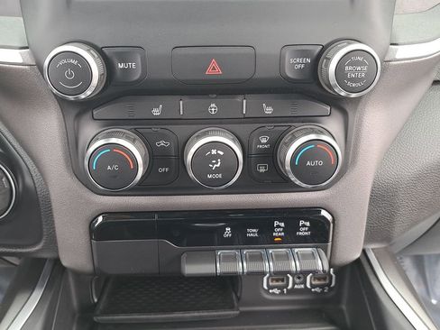 Used 2021 RAM 1500 Big Horn AWD/4WD image 22