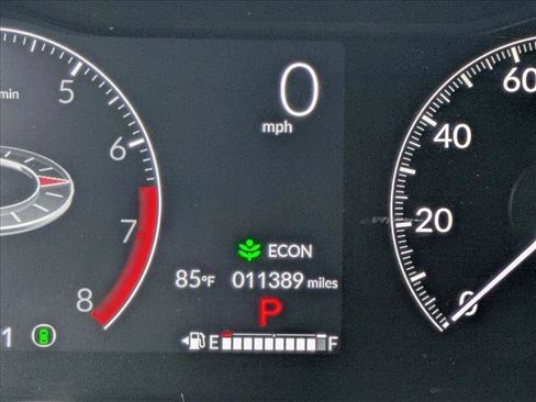 Used 2025 Honda Pilot TrailSport image 10