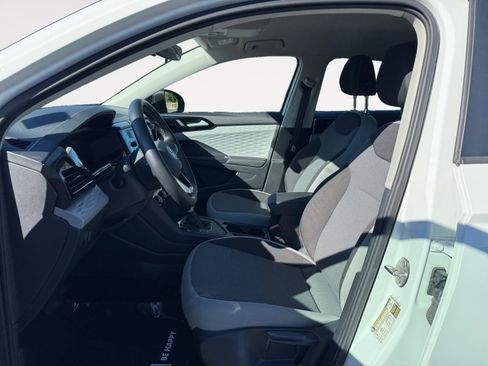 Used 2024 Volkswagen Taos S image 10