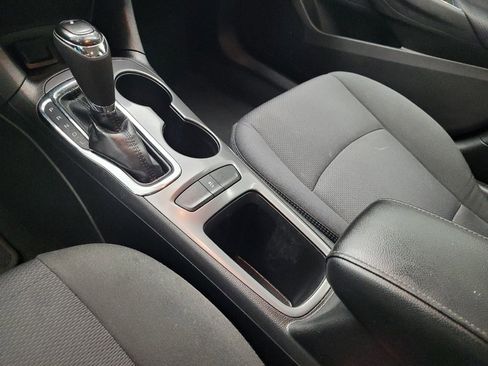 Used 2018 Chevrolet Cruze LT w/ LT Fleet Convenience Package FWD image 26