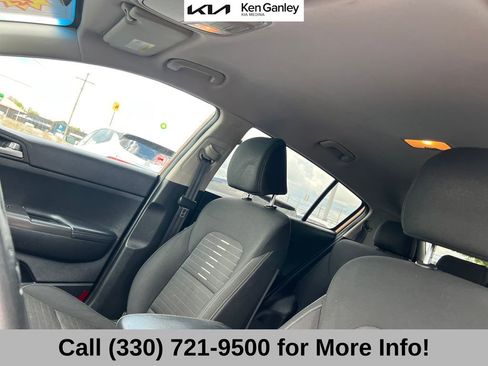 Used 2018 Kia Sportage LX FWD image 41