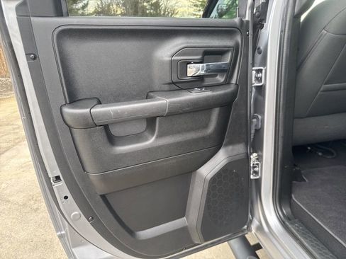 Used 2021 RAM 1500 Classic Warlock w/ Electronics Group AWD/4WD image 18