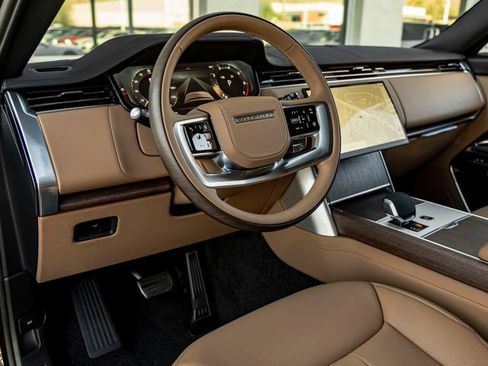New 2026 Land Rover Range Rover SE AWD/4WD image 16