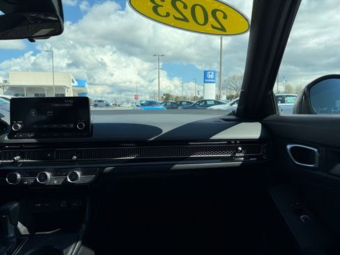 Used 2023 Honda Civic Sport image 20