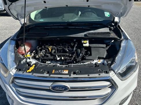 Used 2019 Ford Escape SEL image 20