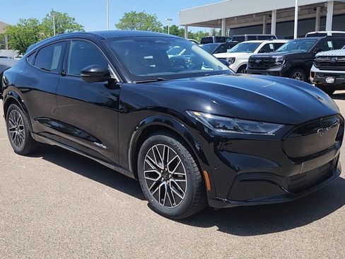 Used 2024 Ford Mustang Mach-E Premium AWD/4WD image 8