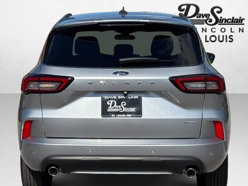 Used 2024 Ford Escape ST-Line w/ Tech Pack #1 AWD/4WD image 4
