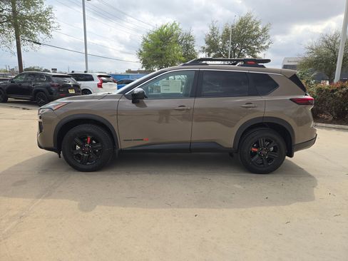 New 2026 Nissan Rogue SV AWD/4WD image 6