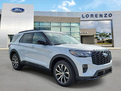 New 2026 Ford Explorer ST-Line w/ Premium Package RWD image 3