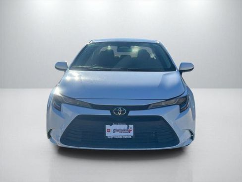 Certified 2024 Toyota Corolla LE image 2