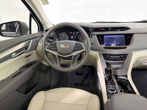Used 2024 Cadillac XT5 Premium Luxury w/ Technology Package image 21