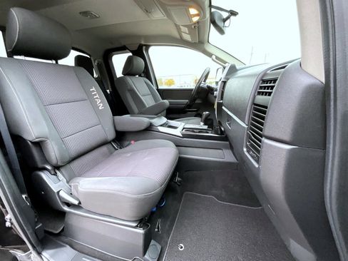 Used 2014 Nissan Titan PRO-4X image 16