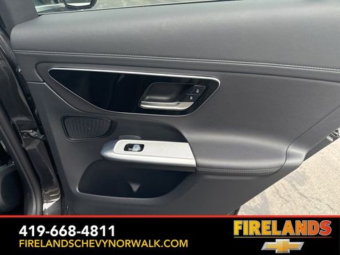 Used 2023 Mercedes-Benz GLC 300 4MATIC image 31