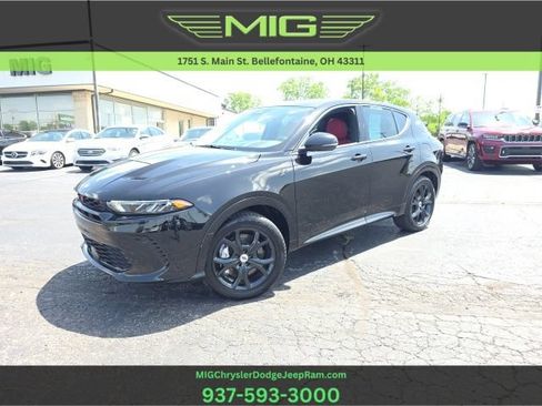 Used 2025 Dodge Hornet R/T w/ R/T Plus Package AWD/4WD image 1