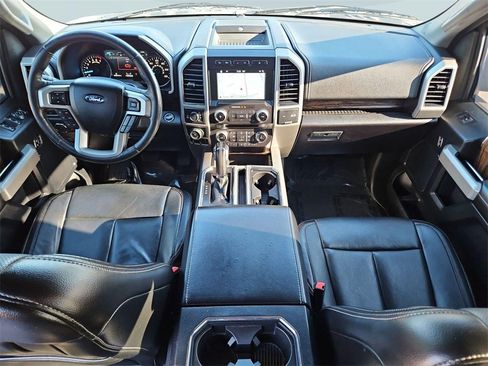 Used 2018 Ford F150 Lariat w/ Equipment Group 502A Luxury image 22