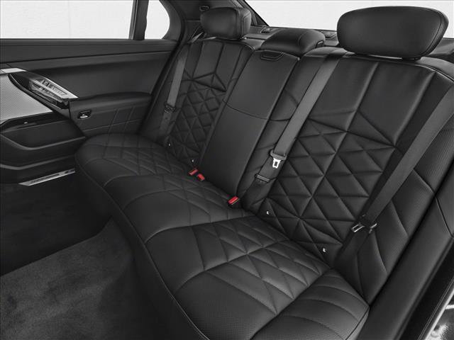 New 2026 BMW 740i RWD image 9