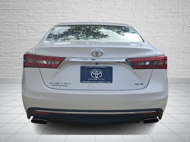 Used 2016 Toyota Avalon XLE Premium FWD image 5