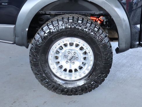 Used 2019 Ford F150 Raptor w/ Equipment Group 802A Luxury AWD/4WD image 5
