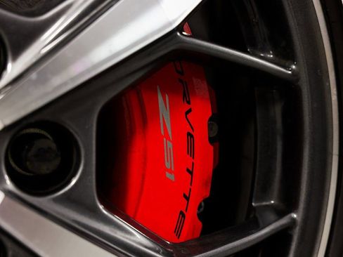 Used 2023 Chevrolet Corvette Stingray Premium Cpe w/ Z51 Performance Package image 8