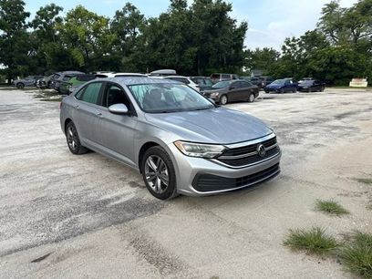 Used 2024 Volkswagen Jetta SE