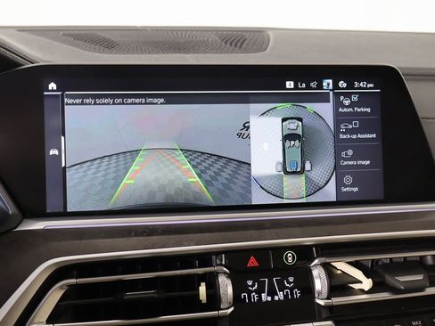 Used 2021 BMW X5 xDrive45e w/ Parking Assistance Package image 7