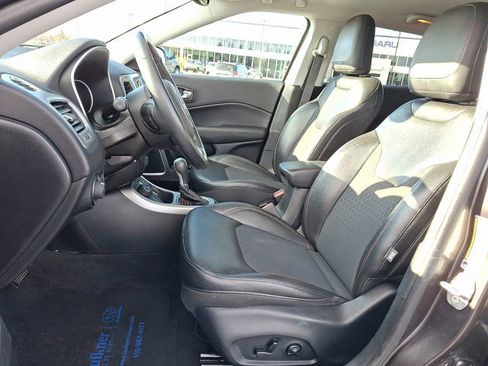 Used 2018 Jeep Compass Latitude w/ Popular Equipment Group image 14