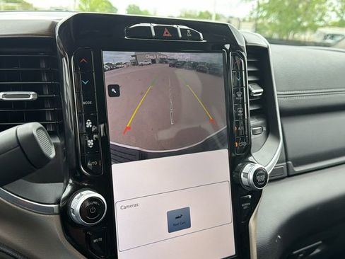 Used 2024 RAM 2500 Laramie image 23