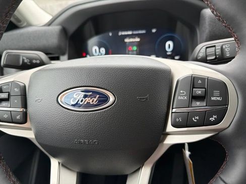 New 2026 Ford Explorer Active w/ Active Comfort Package AWD/4WD image 21