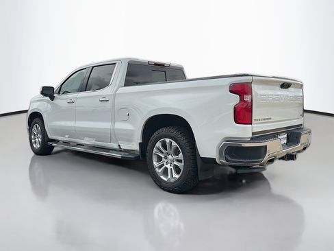 Used 2024 Chevrolet Silverado 1500 LTZ AWD/4WD image 9