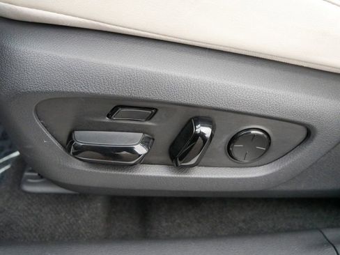 Used 2024 Lexus RX 350 AWD w/ Convenience Package image 17