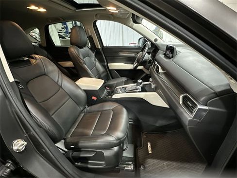 Used 2017 MAZDA CX-5 Grand Touring image 30