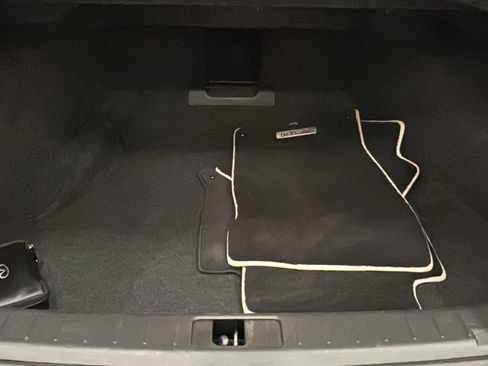 Used 2019 INFINITI Q70 Luxe image 30